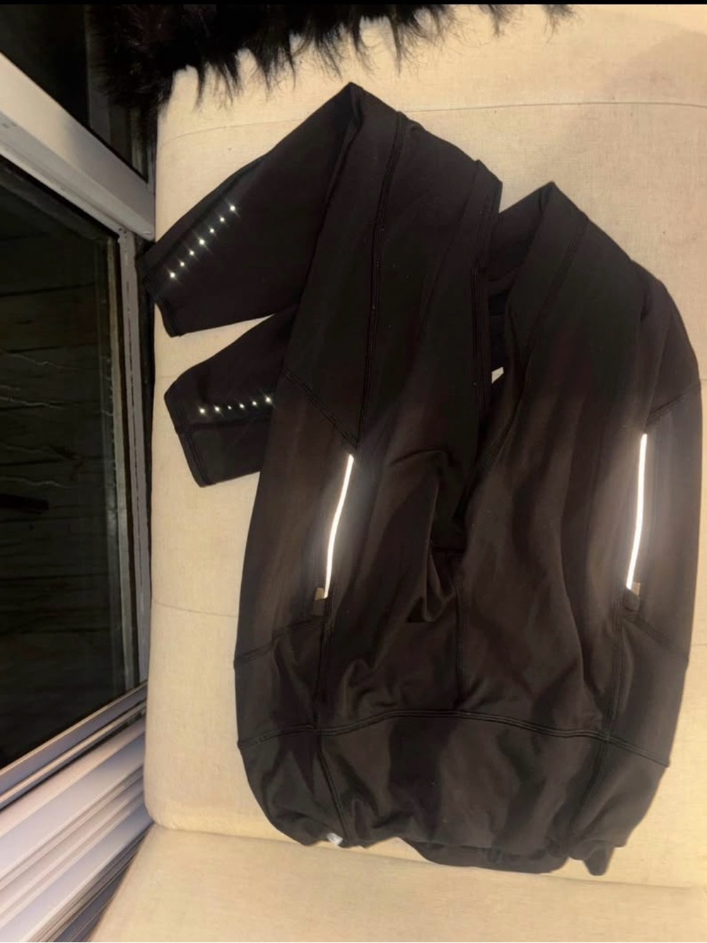 Athleta Rainier Tight Leggings - Black, Size M - Picture 5 of 9